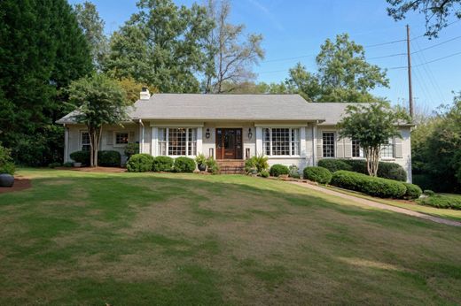 Dom jednorodzinny w Mountain Brook, Jefferson County