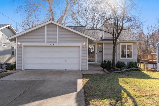 Vrijstaand huis in Webster Groves, Saint Louis County