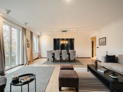 Apartment / Etagenwohnung in Brüssel, Region Brüssel-Hauptstadt