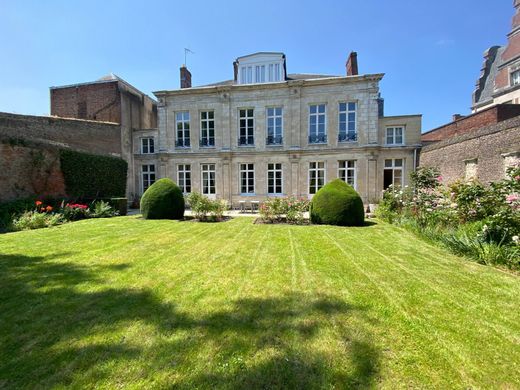 豪宅  阿拉斯, Pas-de-Calais