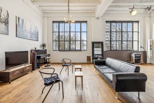 Duplex w Genewa, Geneva