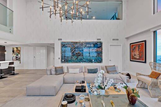 Apartment in Miami, Miami-Dade