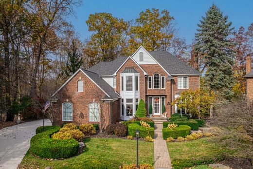 Vrijstaand huis in Rochester Hills, Oakland County