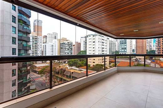 Piso / Apartamento en São Paulo