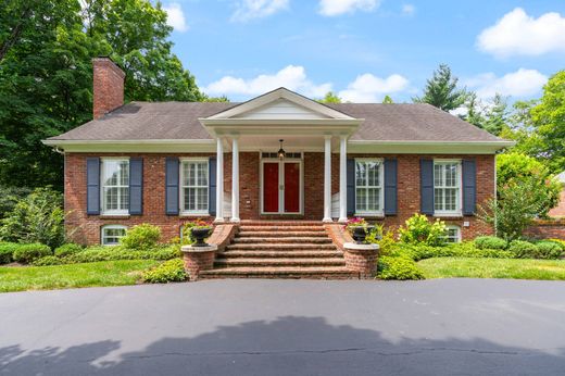 Detached House in Louisville, Jefferson County