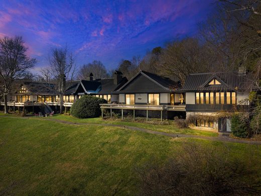 Detached House in Greenville, Greenville County