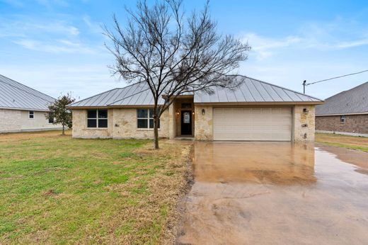 Einfamilienhaus in Falls City, Karnes County