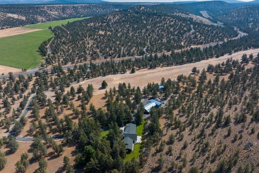 Luxury home in Prineville, Crook County