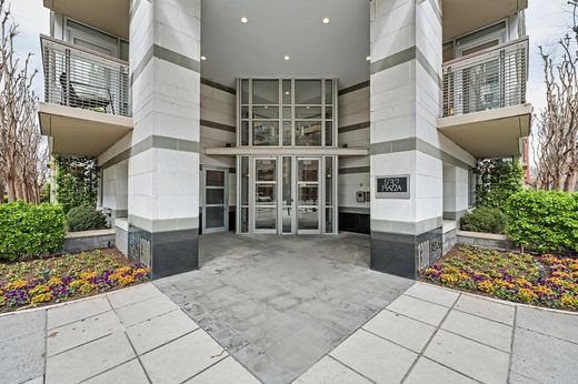 Apartment in Washington, Washington County