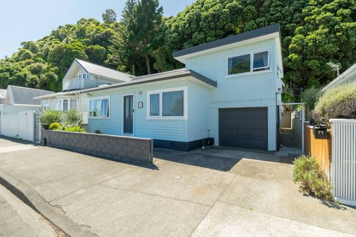 Einfamilienhaus in Lower Hutt, Lower Hutt City