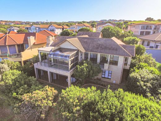 Detached House in Mossel Bay, Eden District Municipality