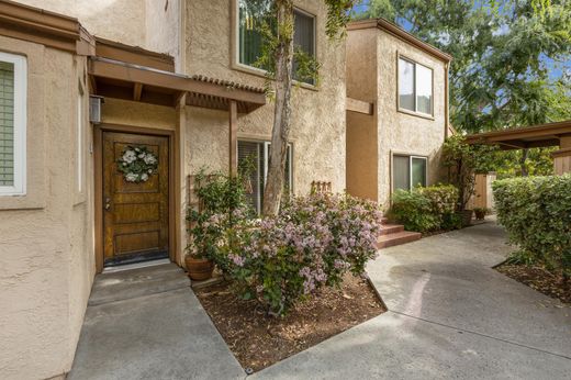 Complesso residenziale a Woodland Hills, Los Angeles County