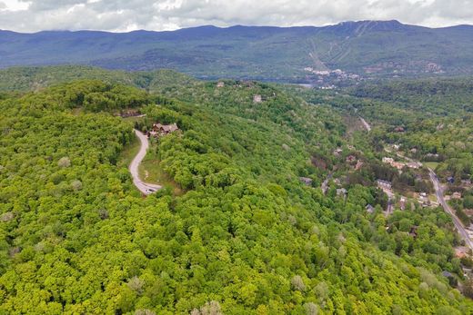 Land in Mont-Tremblant, Laurentides