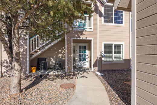 Apartment in Highlands Ranch, Douglas County