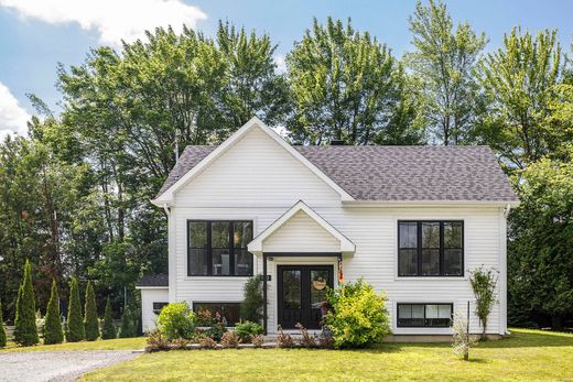 بيت مستقل ﻓﻲ Sherbrooke, Estrie