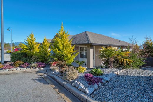 Detached House in Sechelt, Sunshine Coast Regional District