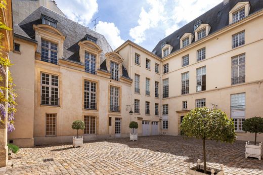 Apartment in Sorbonne, Jardin des Plantes, Saint-Victor, Paris