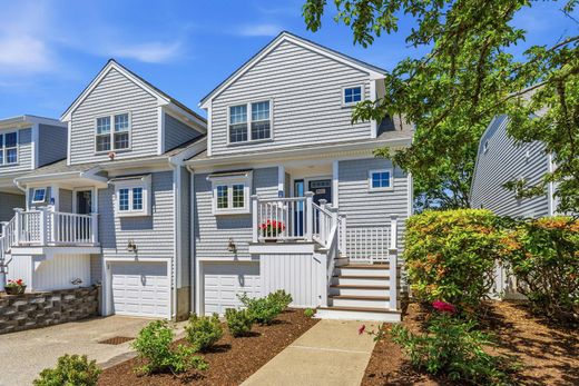 Apartment in Falmouth, Barnstable County