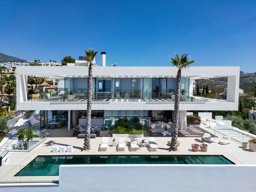 Detached House in Benahavís, Malaga