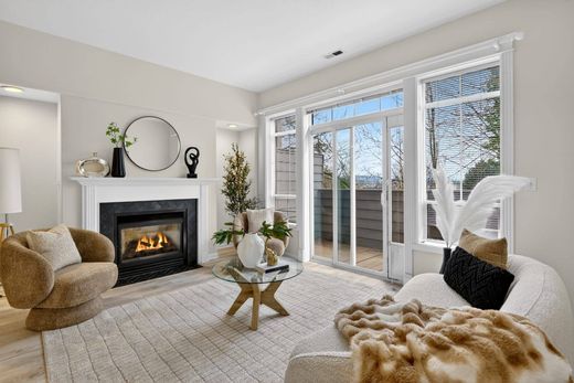 Apartment in Portland, Multnomah County