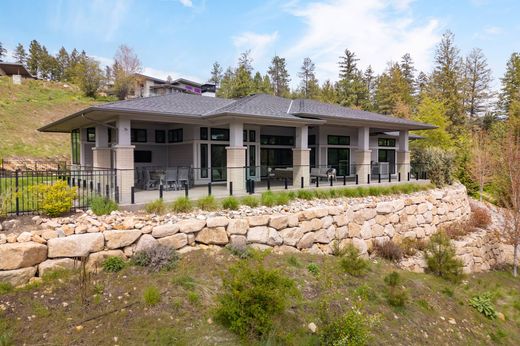 Einfamilienhaus in Vernon, Regional District of North Okanagan
