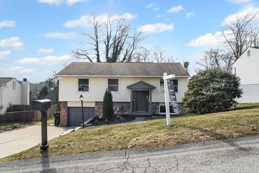 Detached House in North Huntingdon, Westmoreland County