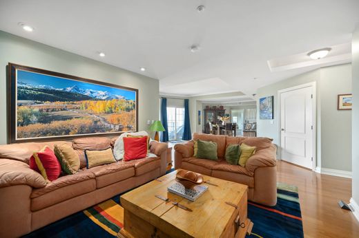 Apartment in Denver, Denver County