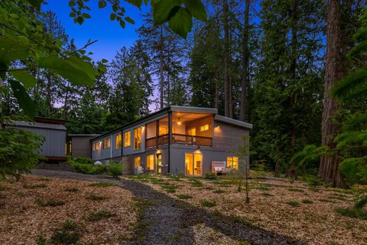 Einfamilienhaus in Bainbridge Island, Kitsap County