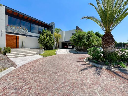 Detached House in Santiago de Querétaro, Querétaro