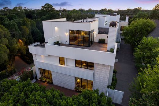 Detached House in Houston, Harris County