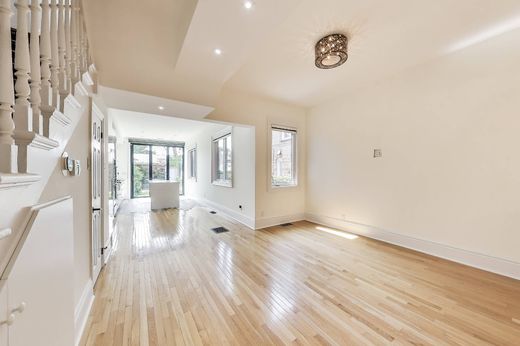 Townhouse for rent per month in Toronto