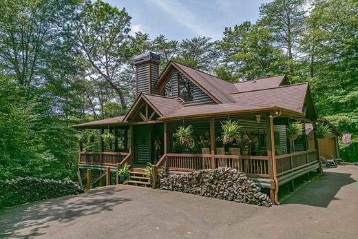 Detached House in Cherry Log, Gilmer County