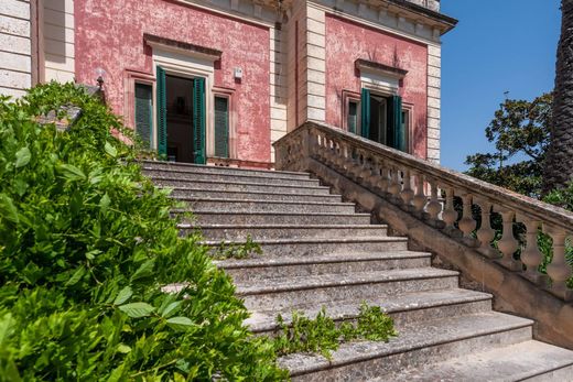 Villa Galatone, Lecce ilçesinde
