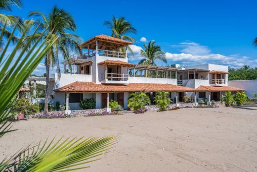 Villa in Perula, La Huerta