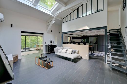 Συγκρότημα ανεξάρτητων κατοικιών σε Αιξ-αν-Προβάνς, Bouches-du-Rhône