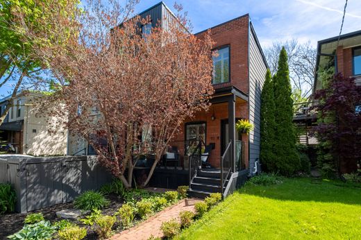 Townhouse in Toronto, Ontario