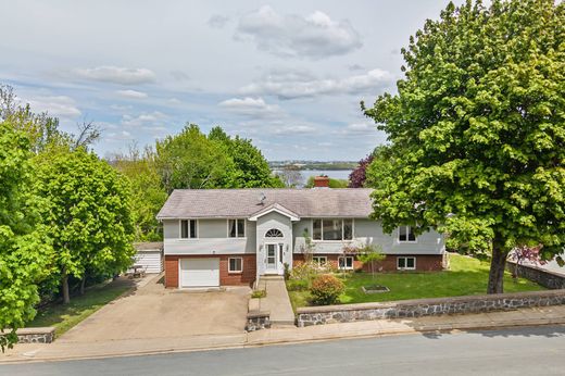 Detached House in Halifax Regional Municipality, Nova Scotia