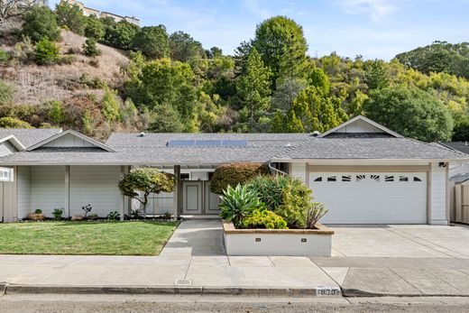 Detached House in Oakland, Alameda County
