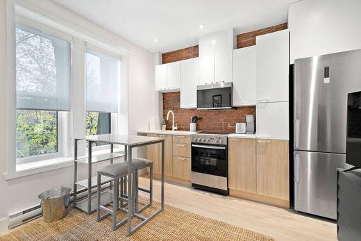 Apartment / Etagenwohnung in Le Plateau-Mont-Royal, City of Montréal