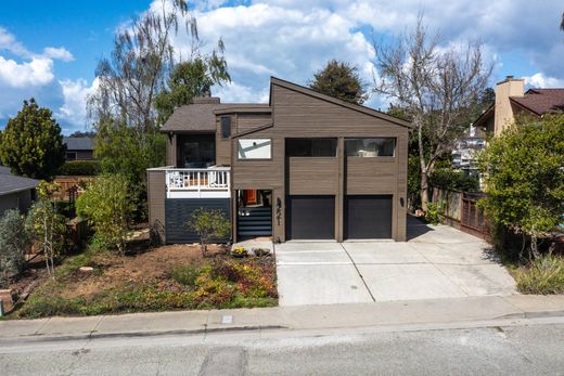 Detached House for sale in Aptos