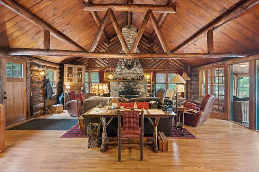 Casa Unifamiliare a Hayward, Sawyer County