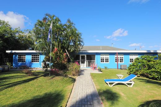 Vrijstaand huis in Red Bay Estate