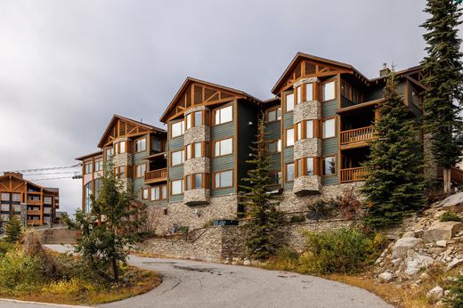 Apartment in Big White Ski, British Columbia