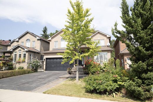 Detached House in Brampton, Ontario