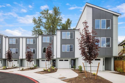 Stadthaus in Everett, Snohomish County