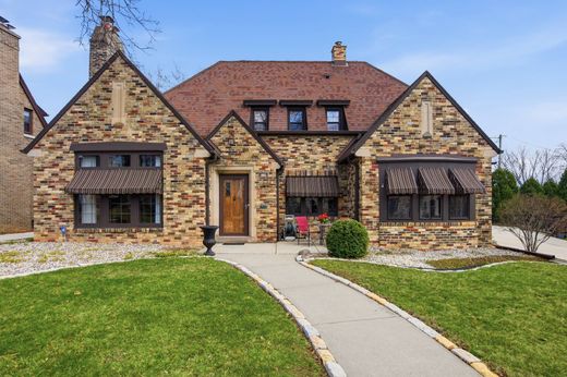 Casa Unifamiliare a Milwaukee, Milwaukee County