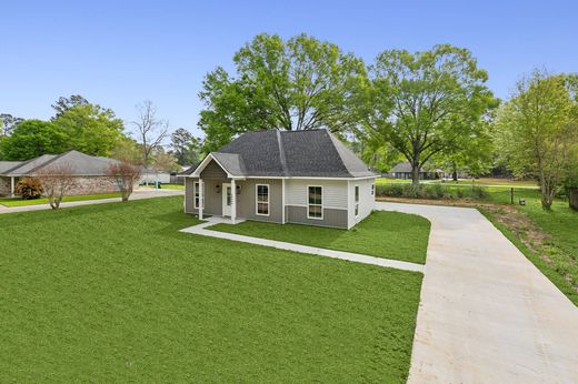 Detached House in Livingston, Livingston Parish