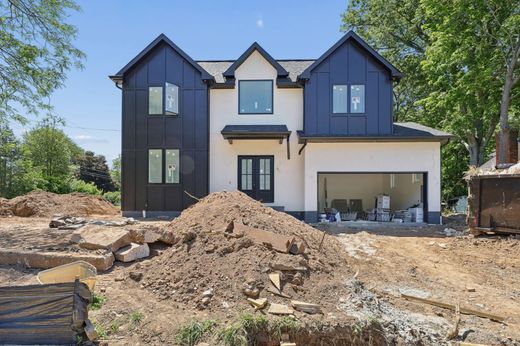 Detached House in Cresskill, Bergen County