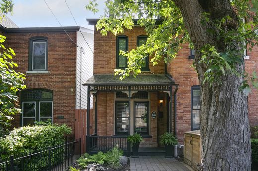 Toronto, Ontarioの一戸建て住宅