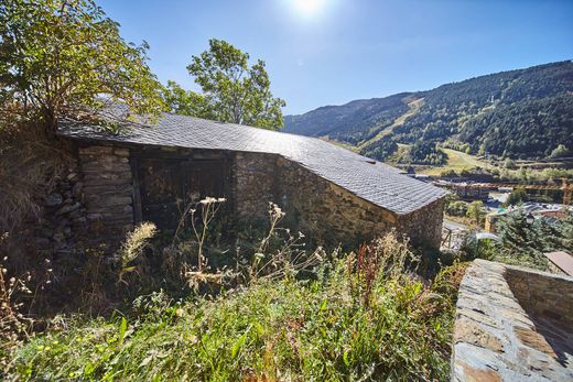 Casa Independente - El Tarter, Canillo